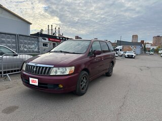 2000 Nissan Bassara, красный, 395000 рублей, вид 4