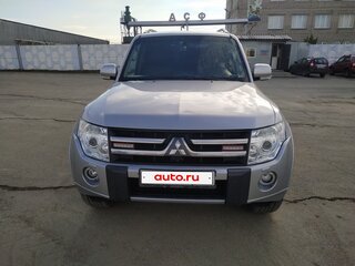 2011 Mitsubishi Pajero IV, серебристый, 1950000 рублей, вид 1