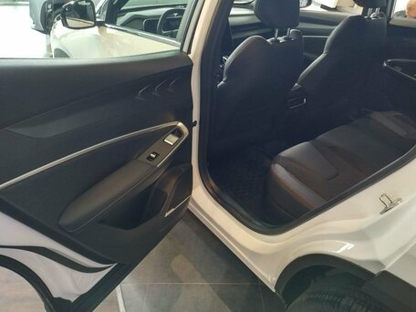 2026 Geely Cityray, белый, 2954990 рублей, вид 4