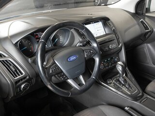 2017 Ford Focus III Рестайлинг, белый, 1150000 рублей, вид 5
