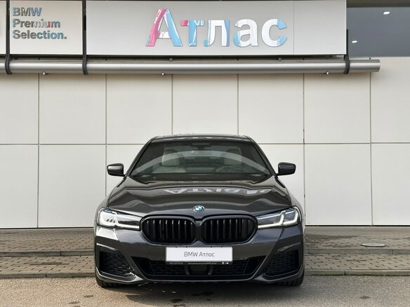 2021 BMW 5 серии 530d xDrive VII (G30/G31/G38) Рестайлинг, серый, 7390000 рублей - вид 2
