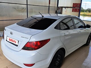 2014 Hyundai Solaris I, белый, 890000 рублей, вид 3