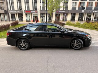 2016 Lexus ES 250 VI Рестайлинг, чёрный, 3000000 рублей, вид 3