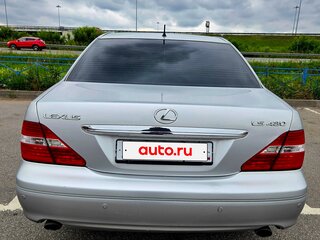 2005 Lexus LS 430 III Рестайлинг, серебристый, 1000000 рублей, вид 3