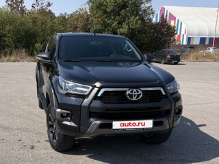 2021 Toyota Hilux VIII Рестайлинг 2, чёрный, 6090000 рублей, вид 2