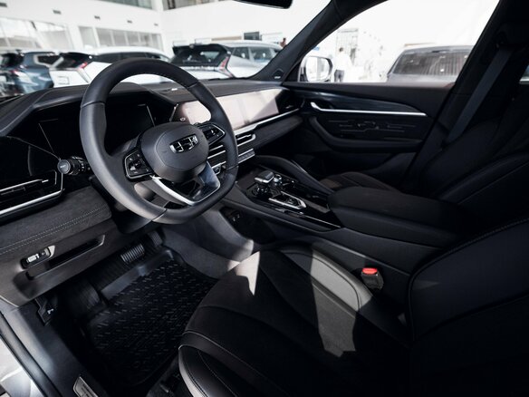 2026 Geely Monjaro I, серебристый - вид 21