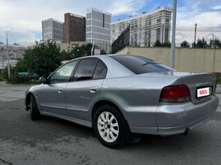 2001 Mitsubishi Galant VIII Рестайлинг, серебристый, 343000 рублей, вид 2