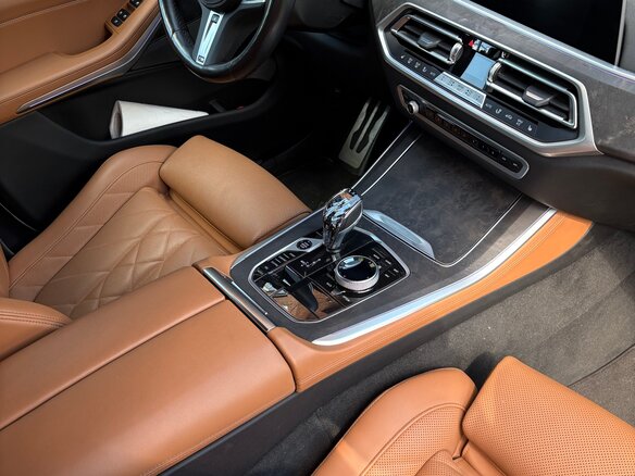 2023 BMW X5 40i IV (G05/G18), белый, 6150000 рублей - вид 8