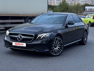 2017 Mercedes-Benz E-Класс 400 V (W213, S213, C238), чёрный, 3500000 рублей, вид 1