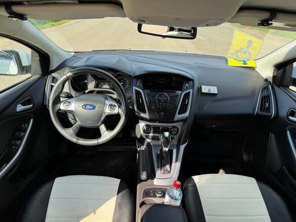 2013 Ford Focus III, белый, 1450000 рублей - вид 12