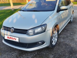2011 Volkswagen Polo V, бежевый, 549000 рублей, вид 2