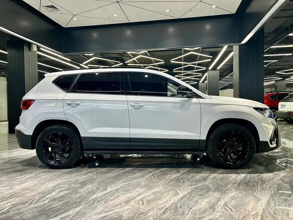 2023 Jetta VS5 I Рестайлинг, белый - вид 4