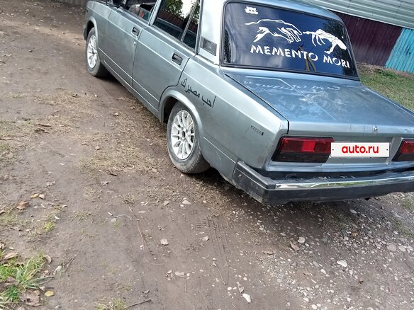 2010 Lada (ВАЗ) 2105, серый, 125000 рублей