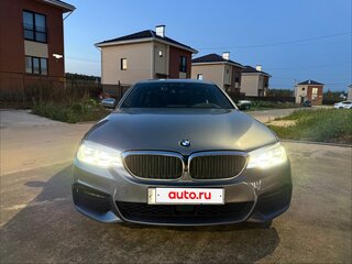 2018 BMW 5 серии 520d xDrive VII (G30/G31/G38), серый, 3850000 рублей, вид 2