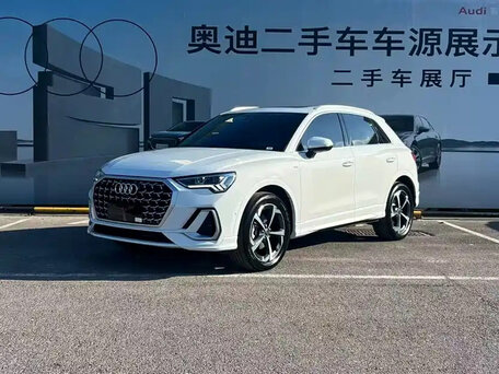 Audi Q3 III (FJ)