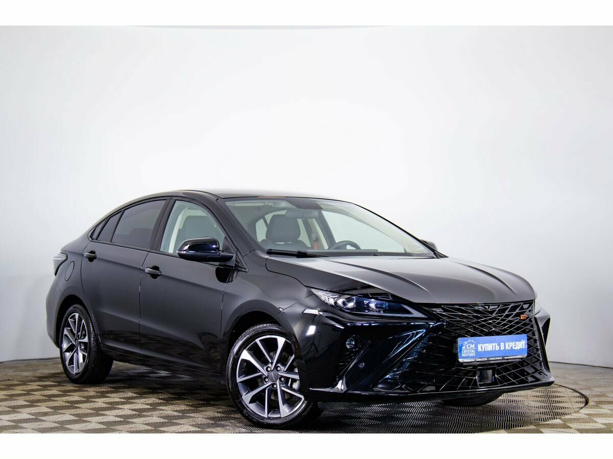 Открыть фотографии: Omoda S5 GT