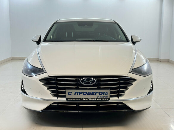 2021 Hyundai Sonata VIII (DN8), белый, 2600000 рублей - вид 1