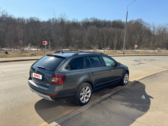 2014 Skoda Octavia Scout III (A7), серый, 1799000 рублей - вид 9