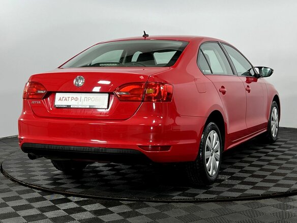 2012 Volkswagen Jetta VI, красный, 1000000 рублей - вид 5