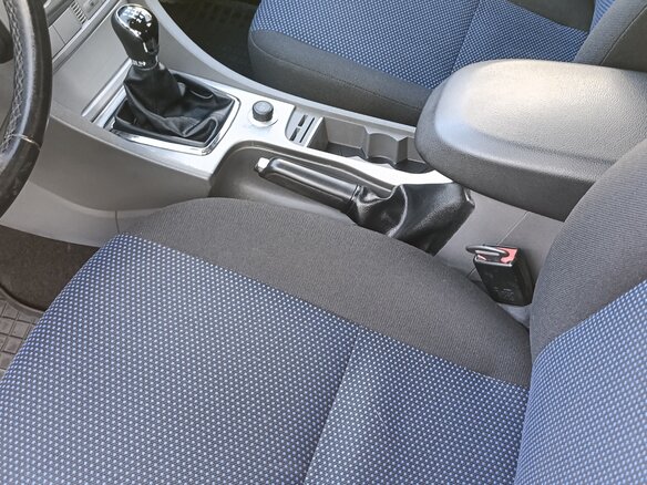 2008 Ford Focus II Рестайлинг, чёрный, 690000 рублей - вид 9