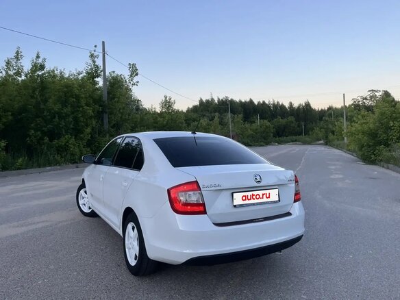 2016 Skoda Rapid I, белый, 700000 рублей - вид 16