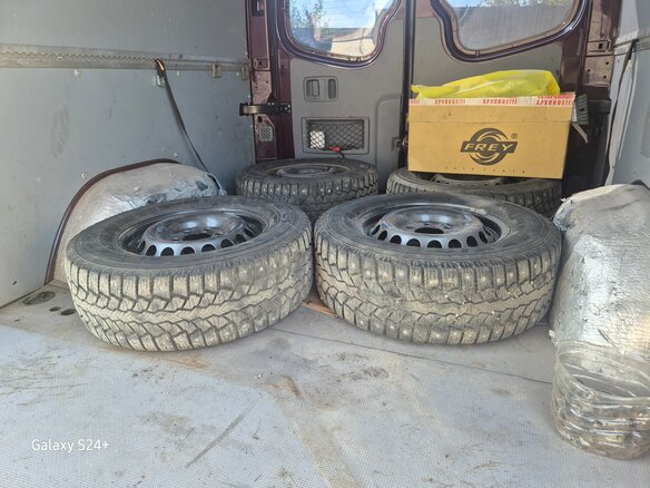 2006 Mercedes-Benz Sprinter, красный, 1950000 рублей - вид 13