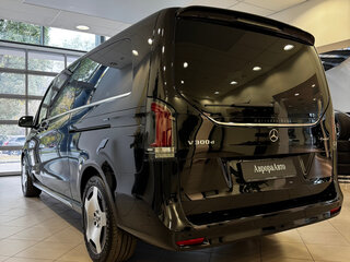 2026 Mercedes-Benz V-Класс Extra Long 300 d экстра длинный III (W447) Рестайлинг 2, чёрный, 15500000 рублей, вид 4