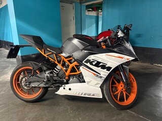 2015 KTM RC 390, белый, 320000 рублей, вид 1