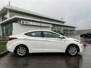 2015 Hyundai Elantra V (MD) Рестайлинг, белый, 1397000 рублей, вид 4