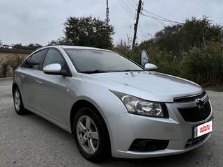 2012 Chevrolet Cruze I, серебристый, 650000 рублей, вид 2