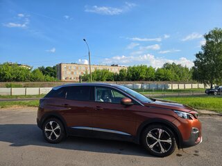 2017 Peugeot 3008 II, оранжевый, 1400000 рублей, вид 4