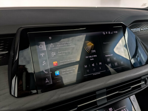 2023 Audi Q6 45 TFSI, чёрный, 6750000 рублей - вид 27
