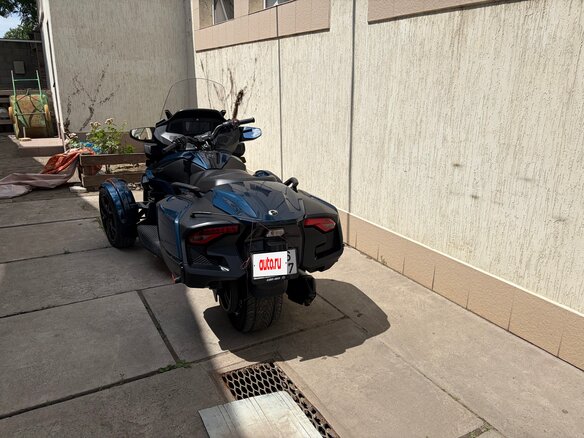 2021 BRP Can-Am Spyder, синий, 2200000 рублей - вид 3
