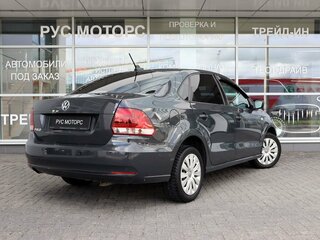 2017 Volkswagen Polo V Рестайлинг, серый, 1070000 рублей, вид 3