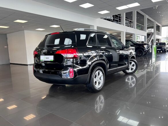 2012 Kia Sorento II Рестайлинг, чёрный, 1745000 рублей - вид 1