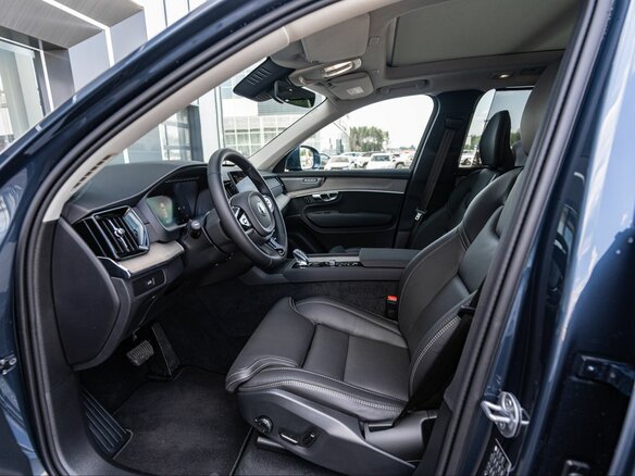 2026 Volvo XC90 B5 II Рестайлинг 2, синий - вид 8