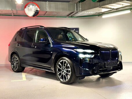 BMW X7 I (G07) Рестайлинг