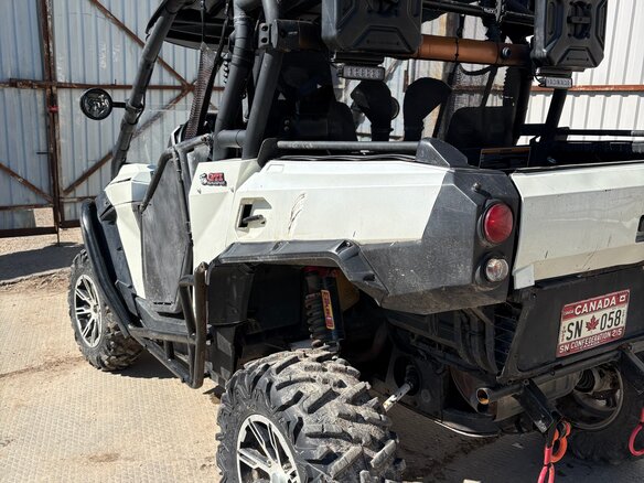 2015 BRP Can-Am Commander 1000, белый, 1150000 рублей - вид 13