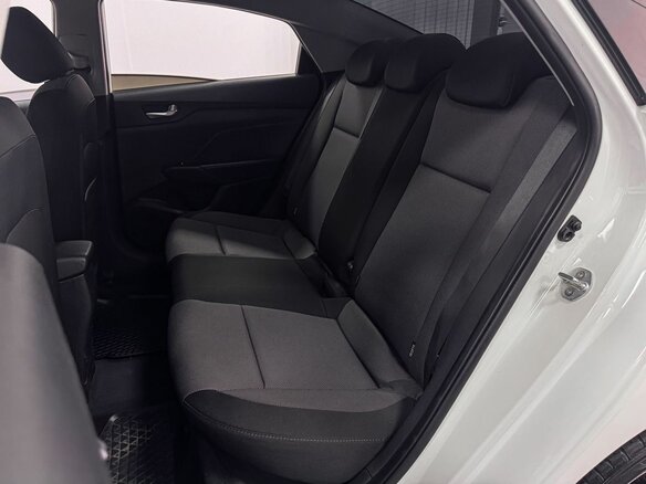 2018 Hyundai Solaris II, белый - вид 9