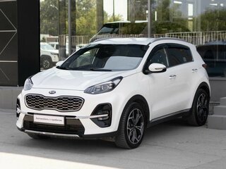 2020 Kia Sportage IV Рестайлинг, белый, 2100000 рублей, вид 1
