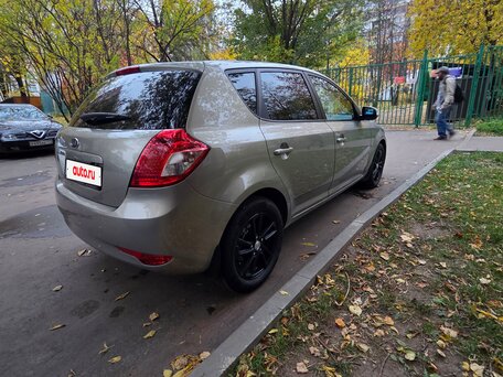 2012 Kia Ceed I Рестайлинг, серый, 750000 рублей, вид 5