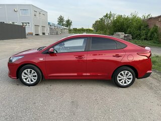 2020 Hyundai Solaris II Рестайлинг, красный, 1680000 рублей, вид 5