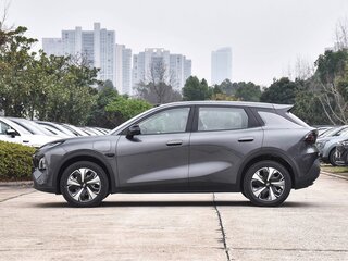 2026 Changan Qiyuan Q05 40.3 kWh II, серый, 2440000 рублей, вид 3