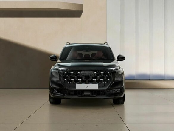 2026 Audi Q9, чёрный, 20900000 рублей - вид 2