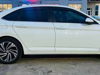 2020 Volkswagen Jetta VII, белый, 2100000 рублей, вид 3