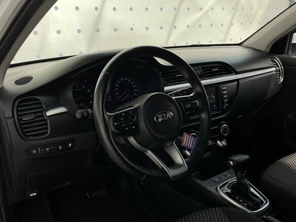 2019 Kia Rio IV, белый - вид 11