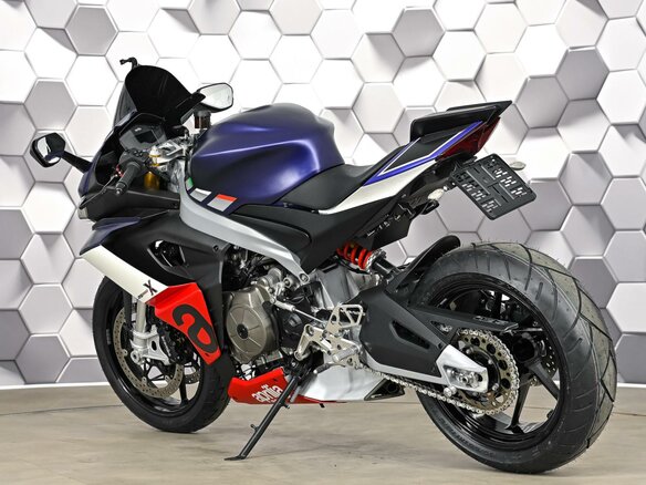 2023 Aprilia RS 660, синий, 999000 рублей - вид 7