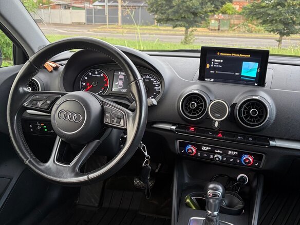 2016 Audi A3 III (8V) Рестайлинг, синий, 1350000 рублей - вид 11
