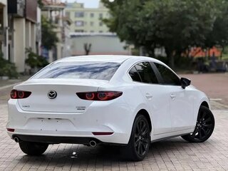 2023 Mazda 3 Axela IV (BP), белый, 1780000 рублей, вид 5