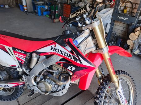 2006 Honda CRF 250R, красный, 337000 рублей, вид 2